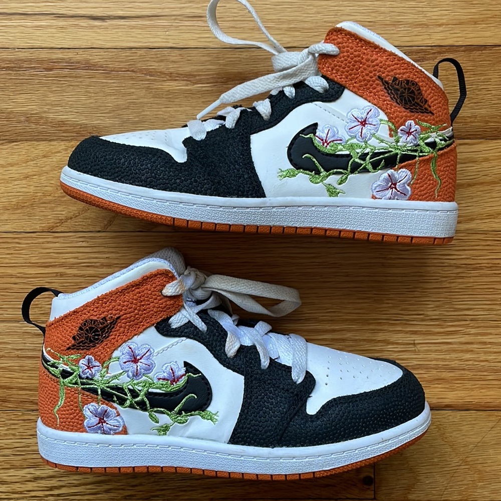 Gently worn Nike Jordan size 1.5